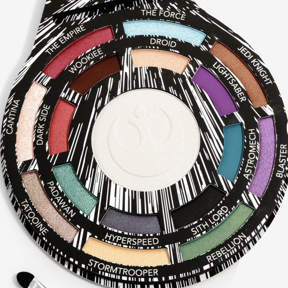 🖤Star Wars Hyper Space Eyeshadow Pallet New🖤 - Picture 2 of 3